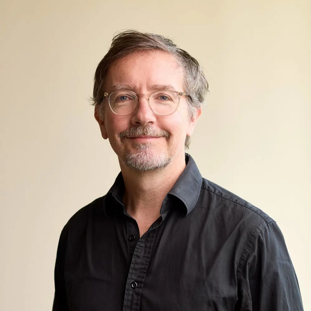 Headshot of Stephen Hicks