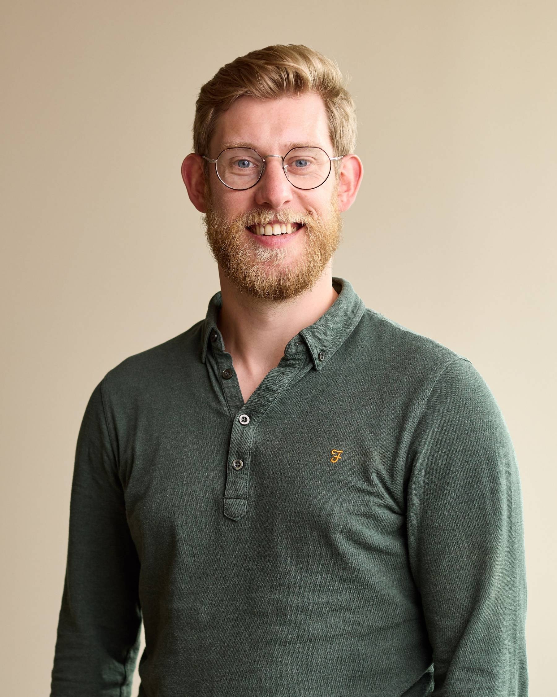 Headshot of Alex Smith